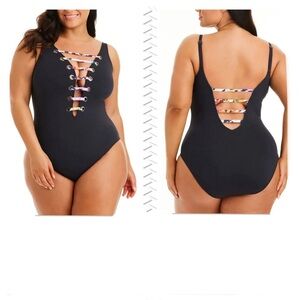 Bleu Rod Beattie Party Animal Plunge Plus One
Piece Size 20W